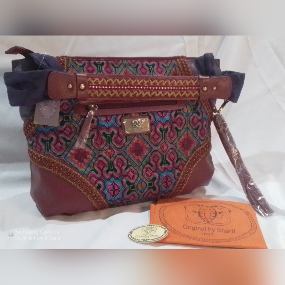 NWT SHARIF 1827 Tapestry Needlepoint  Red & Purple Tote.